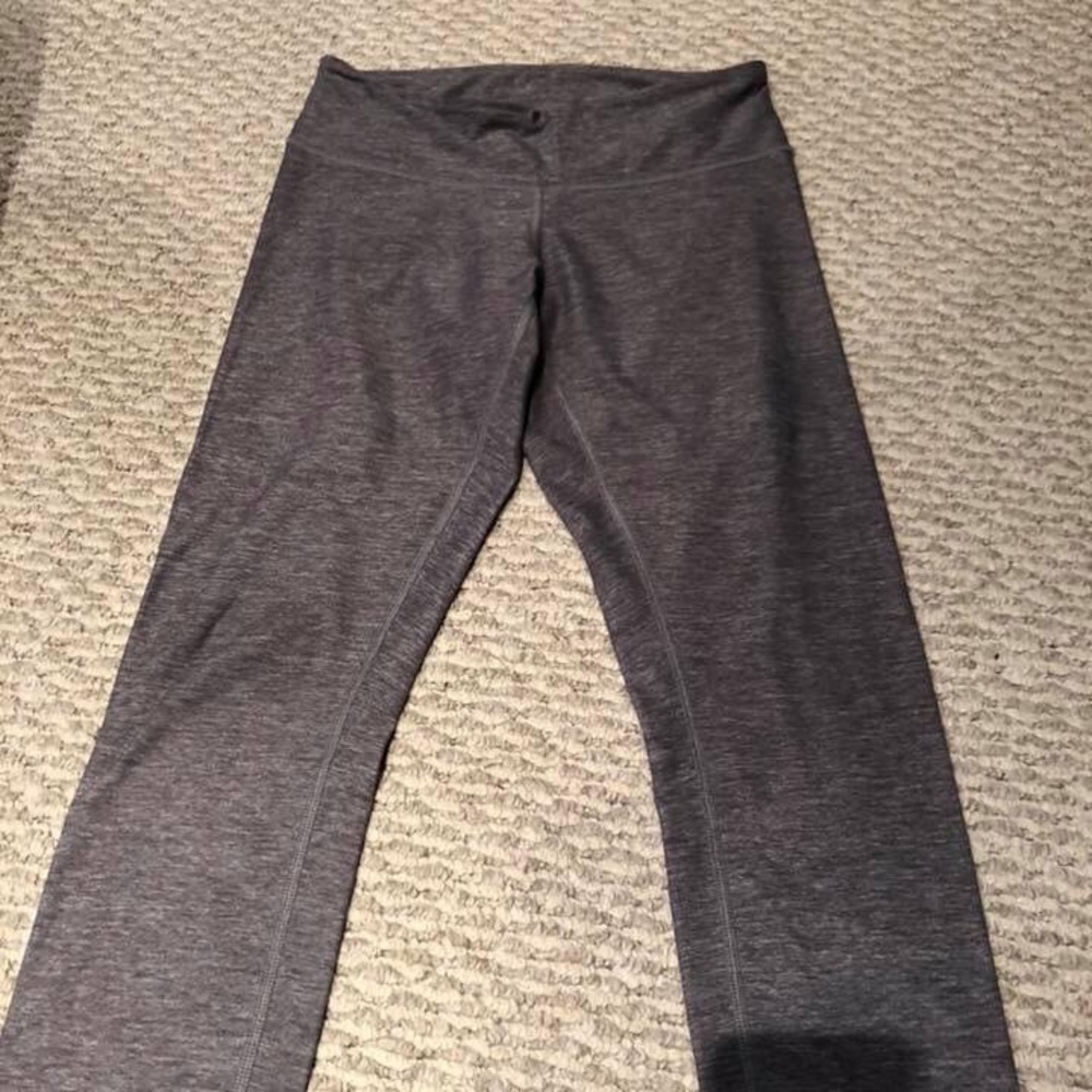 Lulu lemon wunder under crop